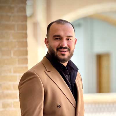 پوریا اورعی